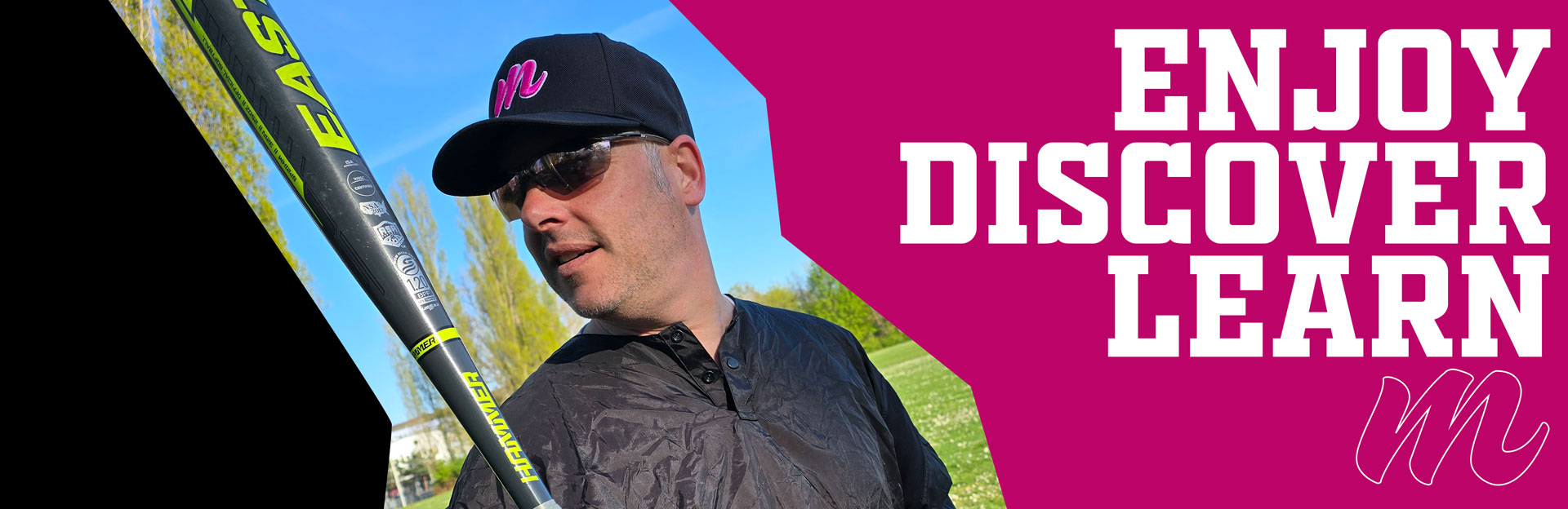 Baseball Veteranen coachen und trainieren Newbies und Fortgeschrittene gemeinsam.